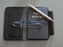 Load image into Gallery viewer, Black Horween Dublin Deluxe Leather Field Notes Cover