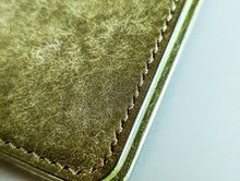 Load image into Gallery viewer, Olive Badalassi Carlo Italian Leather Passport Cover