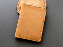 Load image into Gallery viewer, Signature Line: 4 Pocket Natural Italian Leather Vertical Wallet