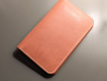 Load image into Gallery viewer, Horween Natural Dublin Field Notes Notebook and Cover