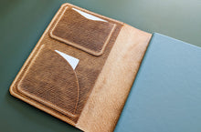 Load image into Gallery viewer, Metta Catharina A5 Horse Leather notebook Cover