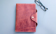 Load image into Gallery viewer, Wickett & Craig Buck Brown Folio A5 Leather notebook Cover