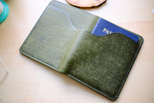 Load image into Gallery viewer, Olive Badalassi Carlo Pueblo Travel Wallet #101