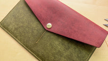 Load image into Gallery viewer, Burgundy and Olive Hand Sewn Italian Leather Travel Case