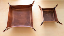 Load image into Gallery viewer, American harness leather catch all/valet tray set