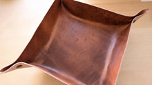 Load image into Gallery viewer, American harness leather catch all/valet tray set