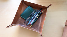 Load image into Gallery viewer, American harness leather catch all/valet tray set