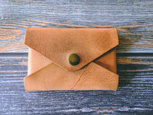 Load image into Gallery viewer, Natural Italian Leather Envelope Card Wallet
