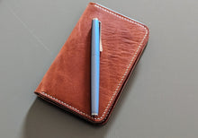Load image into Gallery viewer, Wickett and Craig Buck Brown Harness Leather Field Notes Notebook Cover
