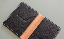 Load image into Gallery viewer, Exclusive Black &quot;Metta Catharina&quot; Textured Shell Cordovan Passport Cover
