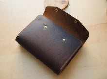 Load image into Gallery viewer, Metta Catharina Brown Shell Cordovan A5 notebook Cover
