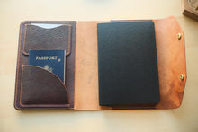 Load image into Gallery viewer, Metta Catharina Brown Shell Cordovan A5 notebook Cover
