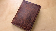 Load image into Gallery viewer, Badalassi Carlo Habana Tobacco Color Vertical Wallet
