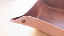 Load image into Gallery viewer, American harness leather catch all/valet tray set
