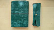 Load image into Gallery viewer, Handmade Emerald Green Leather A5 Trifold Travel Journal and Pen/Pencil Case Gift Set
